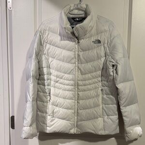The North Face Women's White Puffer Jacket